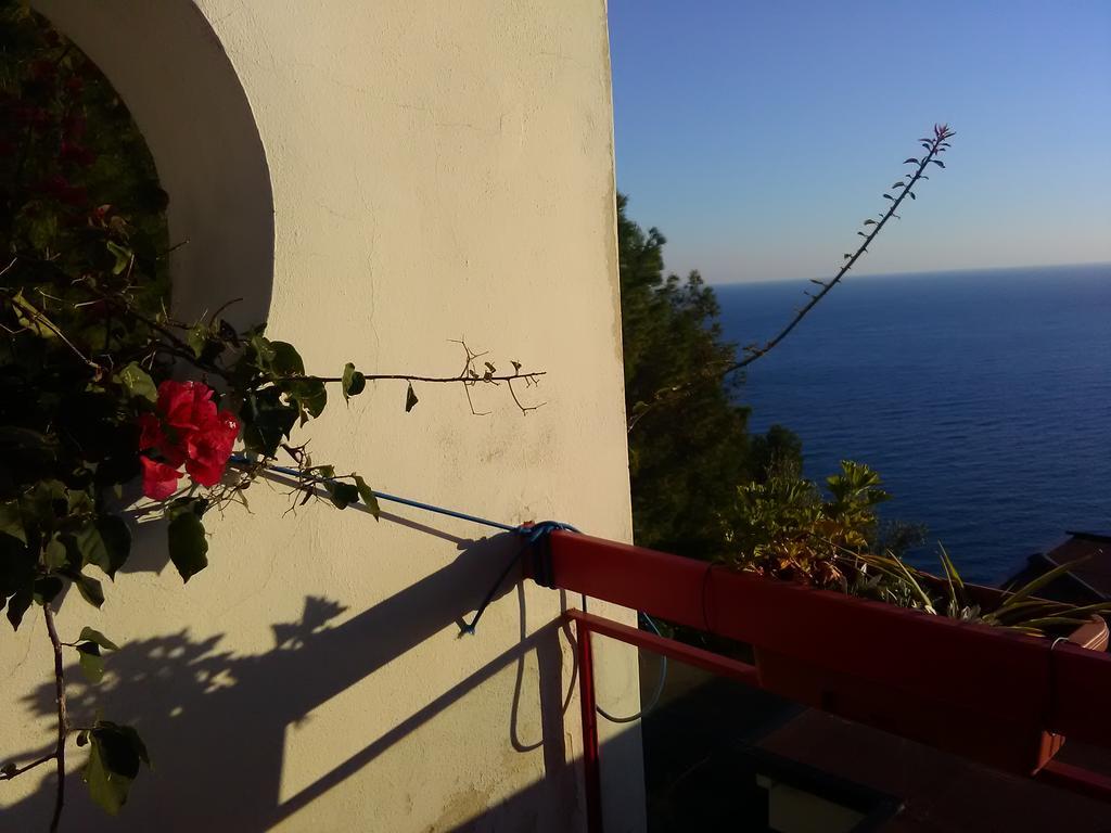 Resort Luna Rossa Сперлонга Екстериор снимка